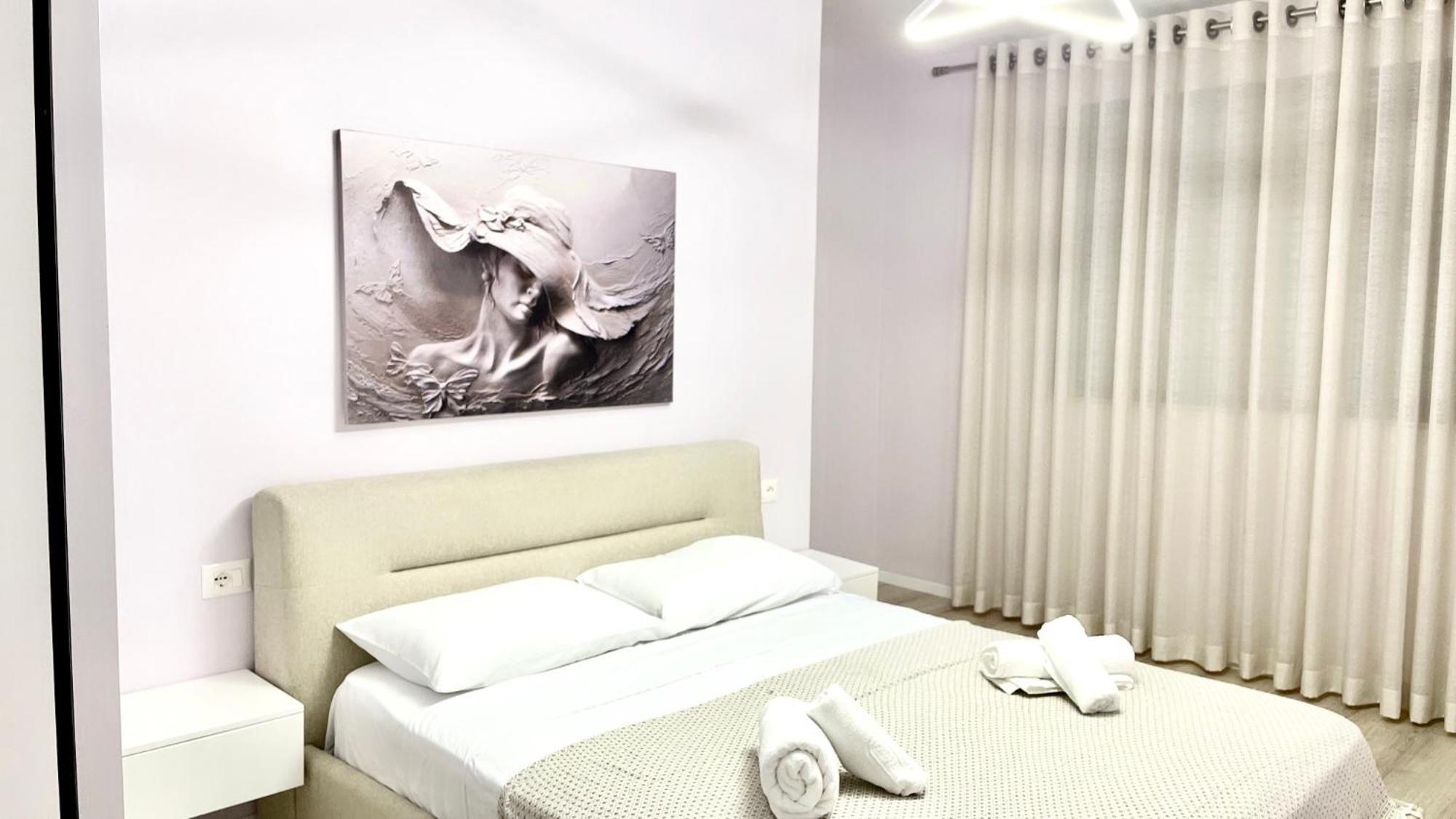 Lovely Apartment Tirana Exteriör bild